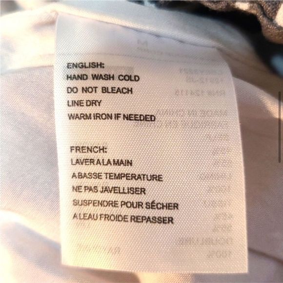 Elodie Shorts Gray White Striped Button Front Pleated Linen Blend size small - Picture 5 of 6